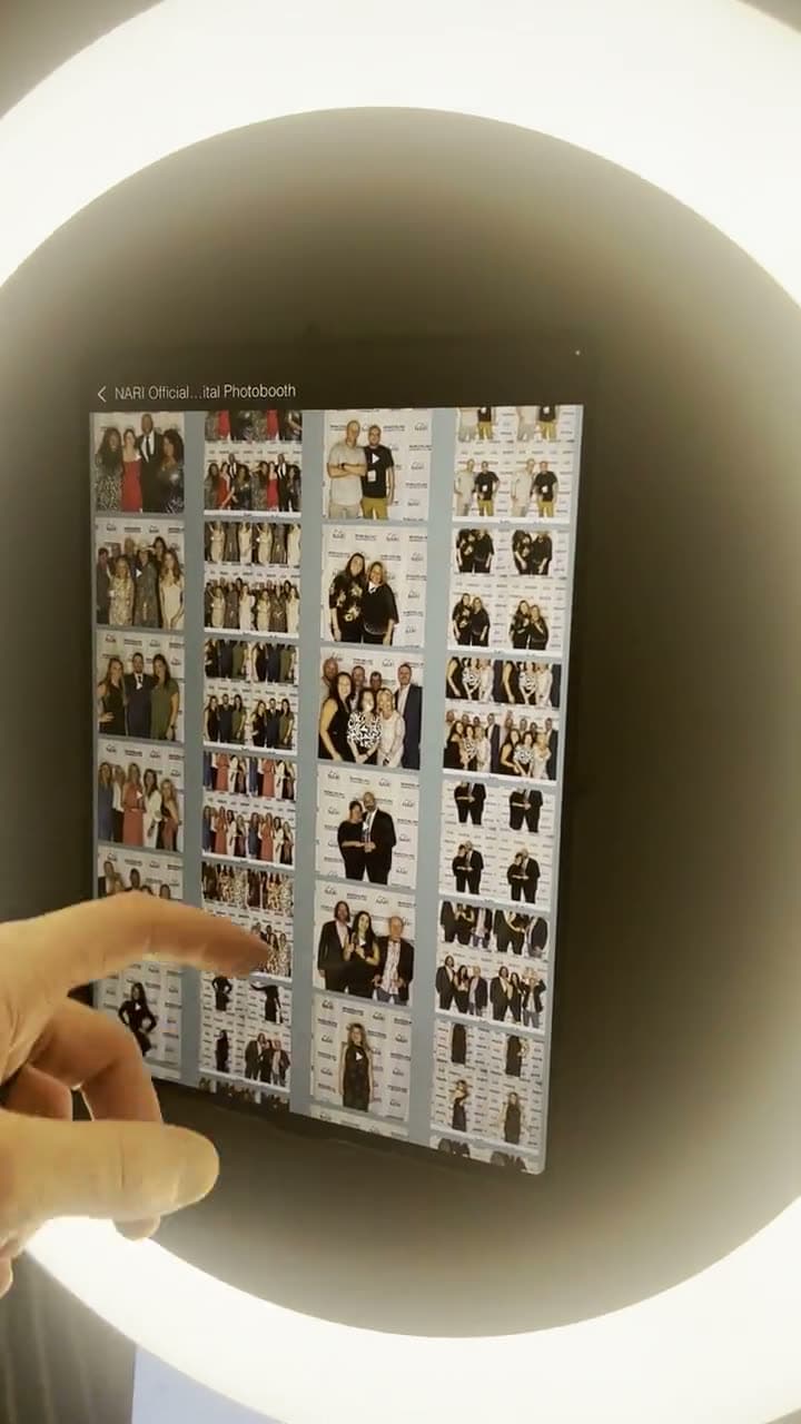 Photo strips on screen, Digital booth